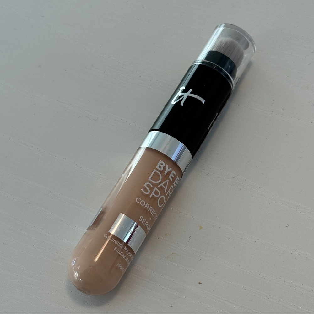 It Cosmetics concealer - Fair Neutral - Picture 2 of 3